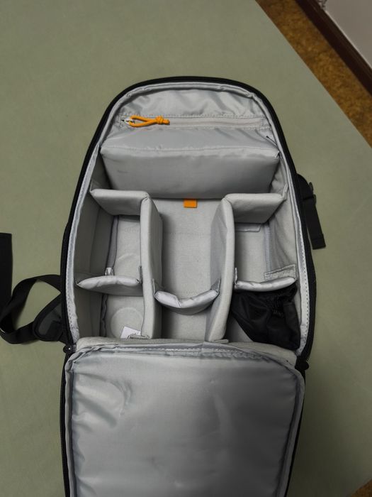 Nikon D610 Full Frame – Apenas 25.925 disparos – Excelente estado