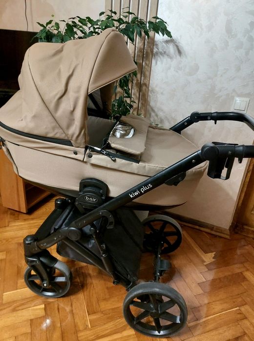 Bair Kiwi Plus Soft Коляска 2 в 1