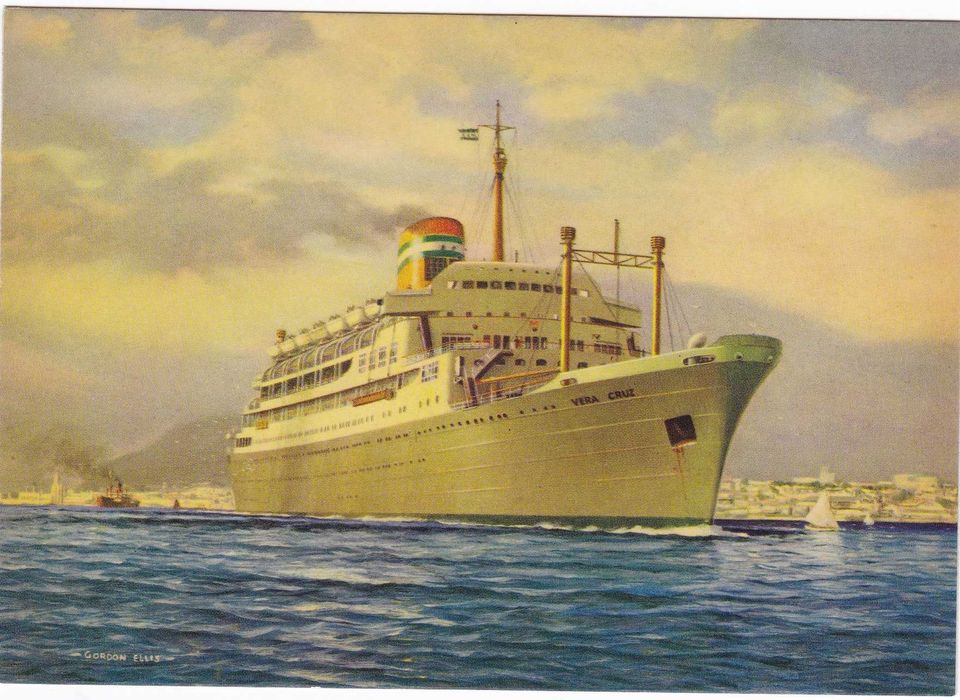 Postais de avioes e barco
