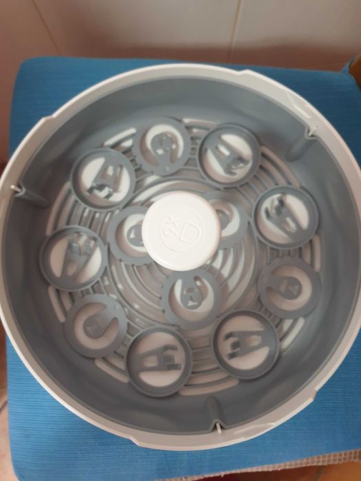 Estrelizador de biberões da Bébéconfort novo