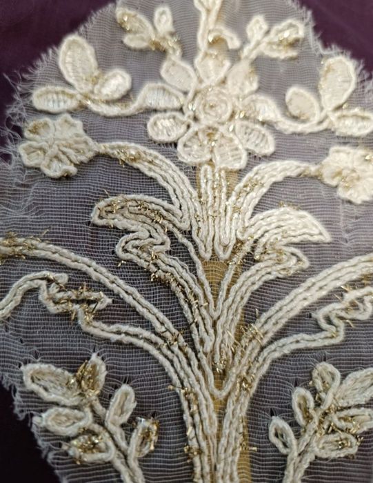 Декоративне мережево для весільної сукні,