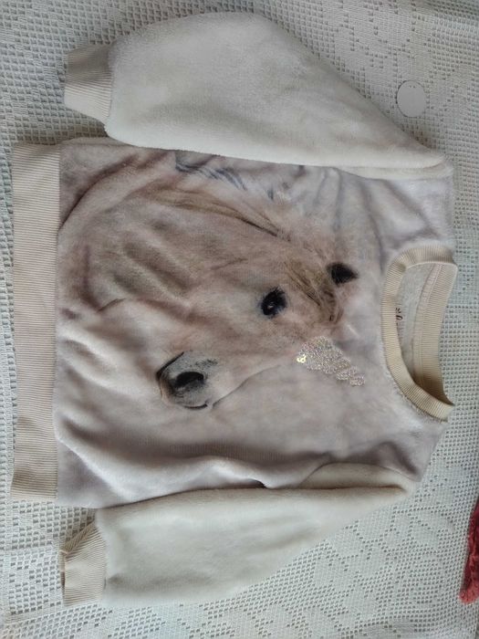 Camisola com unicórnio - C & A - 18 - 24 meses - 92 cm