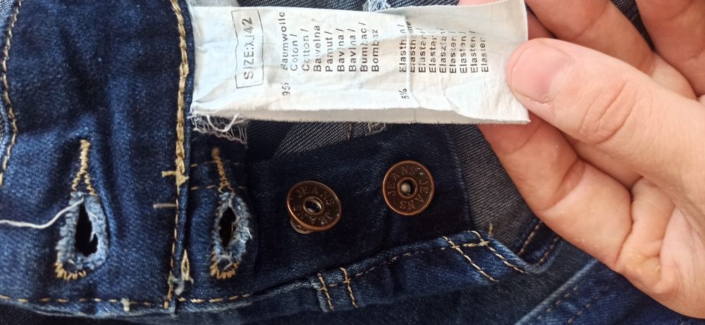 Джинсовий комбінезон для вагітних