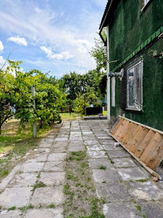 Продам газифікований садовий будинок.