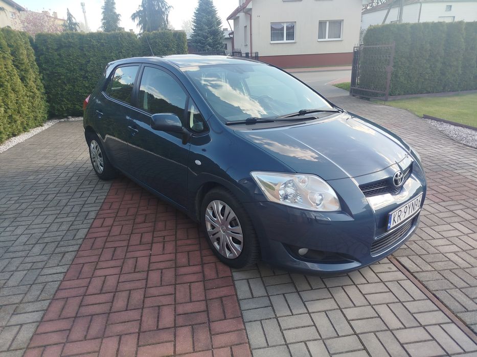 Sprzedam Toyota Auris 2.0D