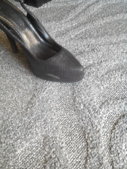 Sandały na ukrytej platformie NEW LOOK