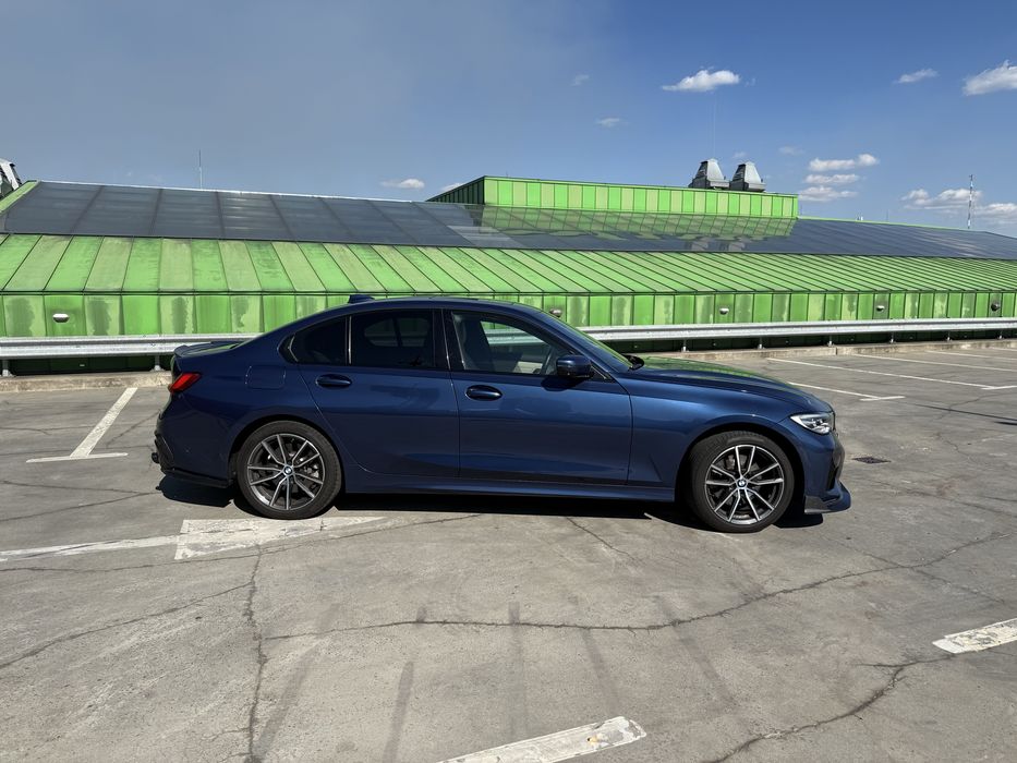 Bmw 330i xdrive 2020