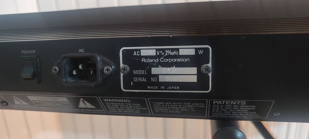 Roland D-50 klasyk sam w sobie. Stan bardzo dobry,możliwość dowozu !