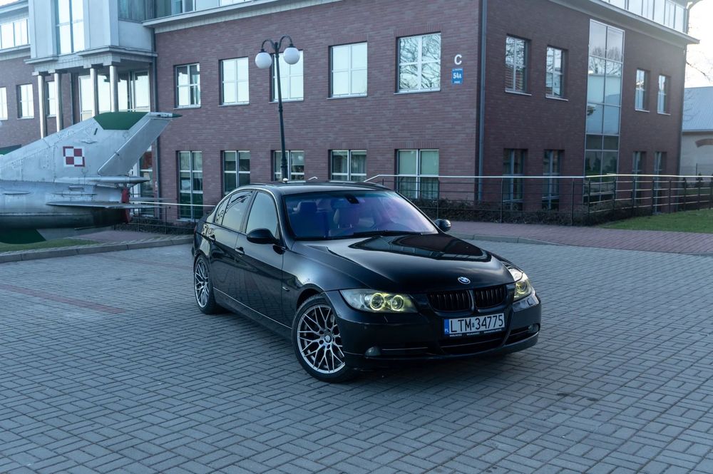BMW Seria 3 330i RWD, LPG, Navi, AC Schnitzer