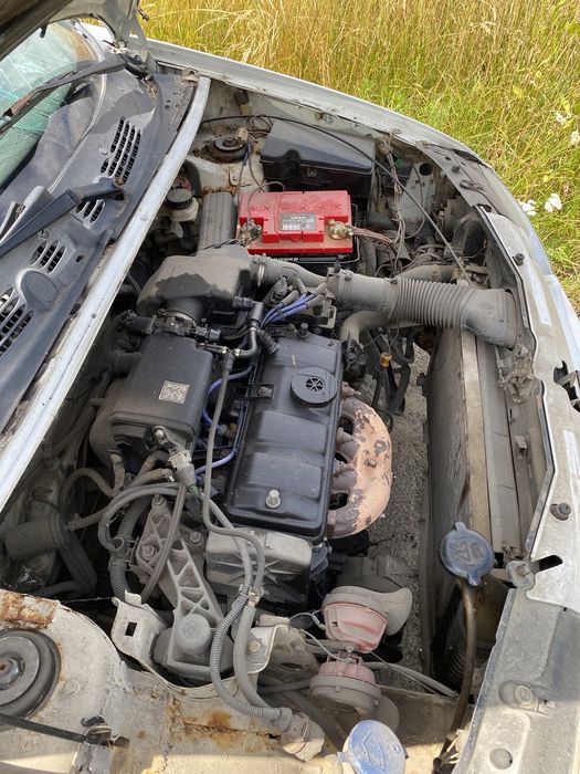 Пежо партнер Peugeot Partner. 1.4 бензин