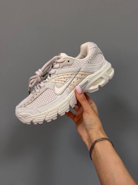 Кросівки Nike Air Max Moto 2K Lilac/Powder premium
