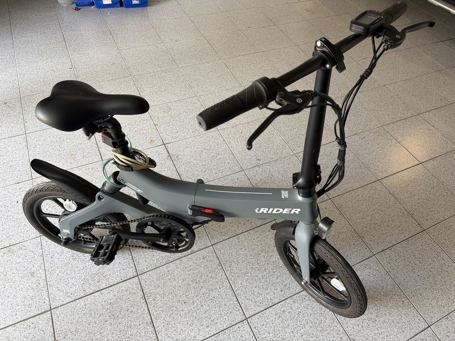Bicicleta elétrica iWatMotion iWatBike iRider com bateria extra para 50 km