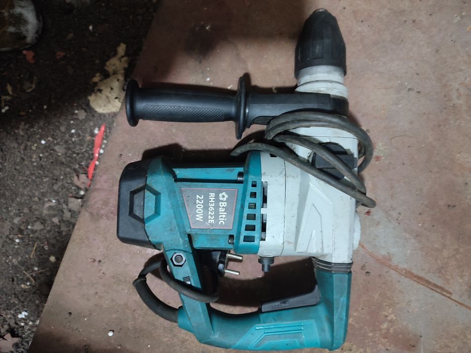 Перфоратор в гарному стані