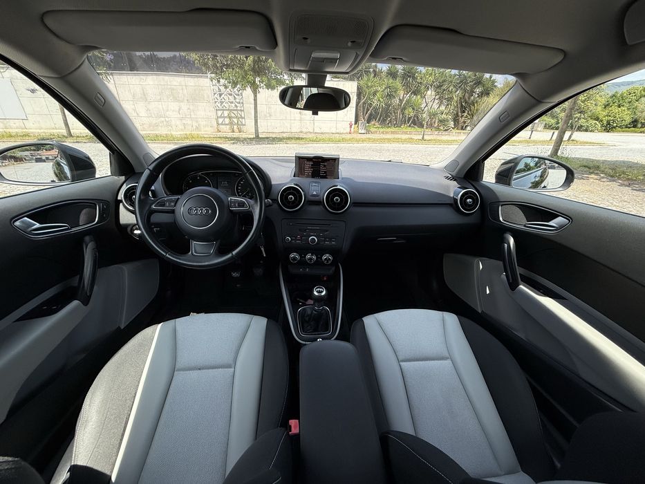 Audi A1 1.6 Tdi Attraction