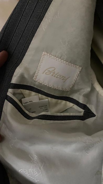 Оригінальний піджак Brioni BRUNICO, розмір 48–49, 100% вовна, Італія