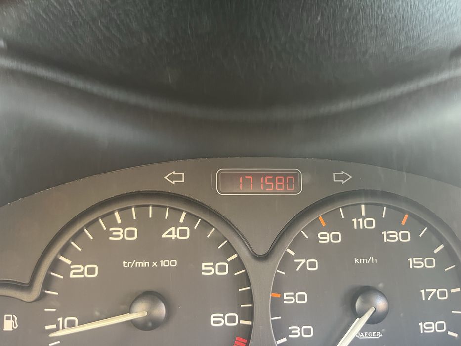 Peugeot 206 1.1