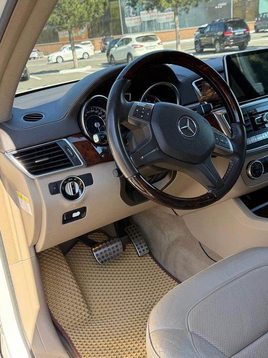 Mercedes-Benz GL 350