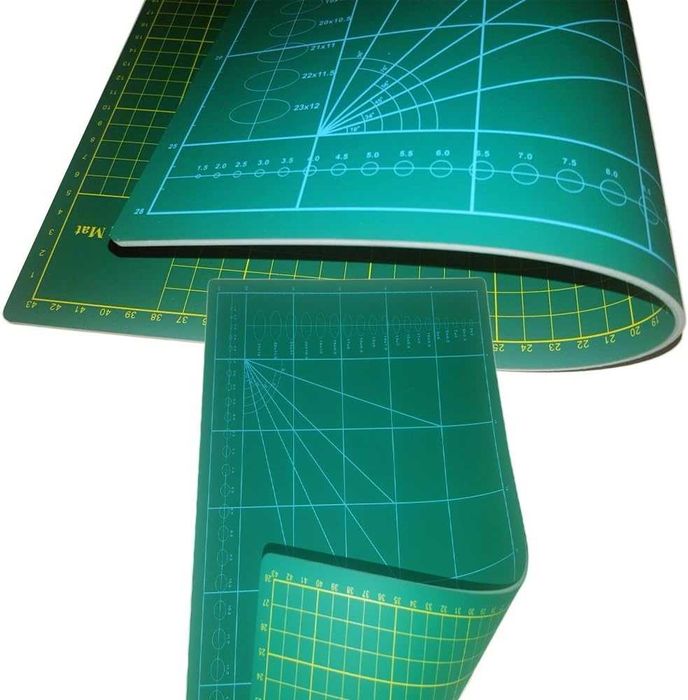 mata na biurko 45 x 30 cm A3 dwustronna grubość 3 mm