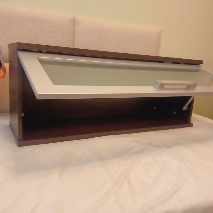 Szafka wisząca nowa