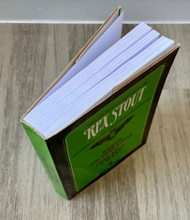 Livro: "Morte em três actos + Onde está a mãe?", de Rex Stout