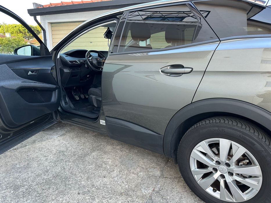 Peugeot 3008/2018 NEGOCIÁVEL