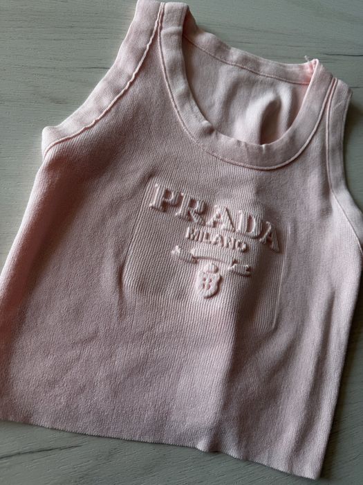 Майка Prada , Прада
