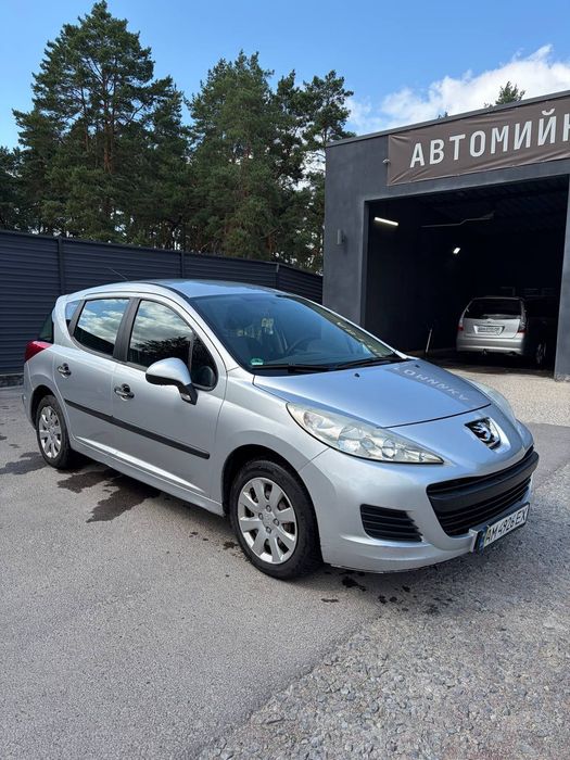 Peugeot 207 SW,  2010, безин/газ