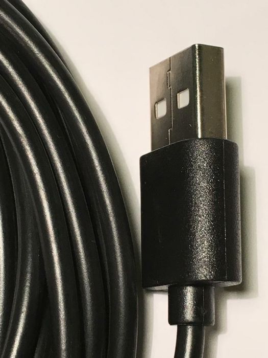 Cabo Longo Micro USB com 3M para Tablet ou Smartphone