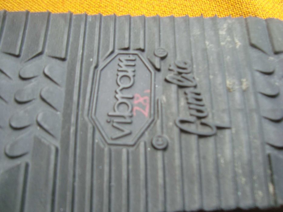 buty med- Blatchford roz 41- 26 cm- dla Seniorki Ideał Vibram