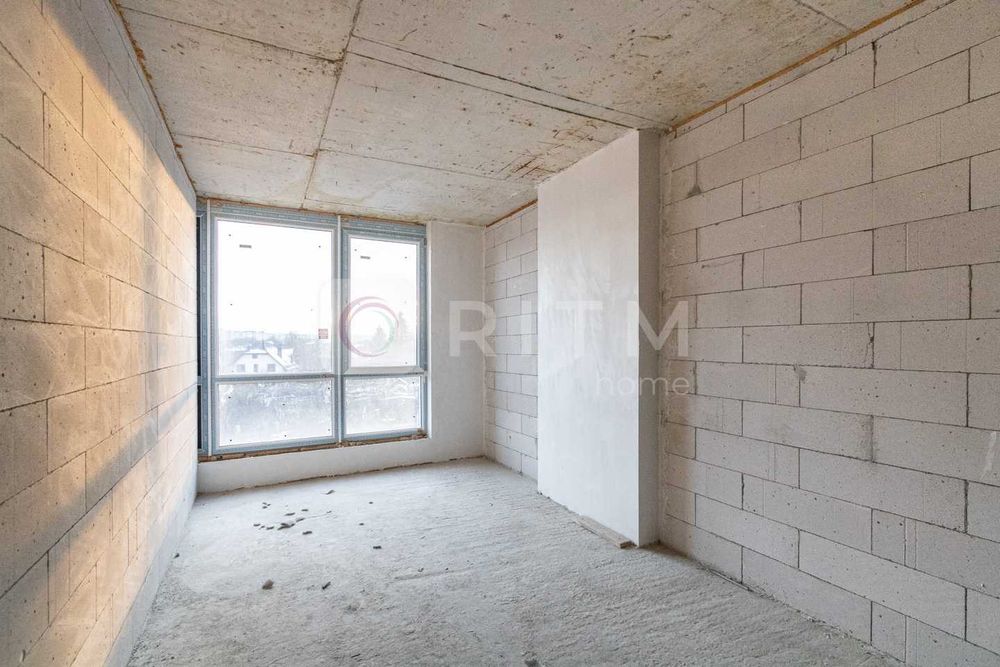 Простора 2-кімнатна квартира 66 м² у сучасному ЖК Manhattan UP