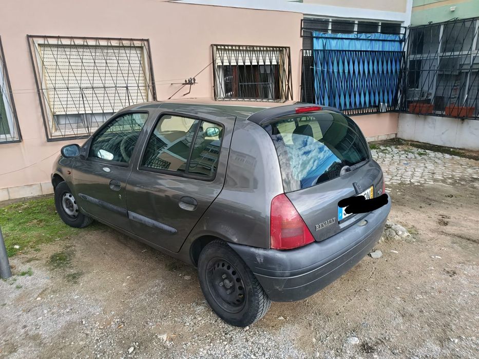 Carro em otimo estado .