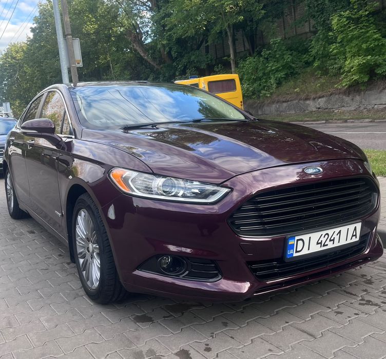 Ford Fusion Форд Фюжин Гібрид