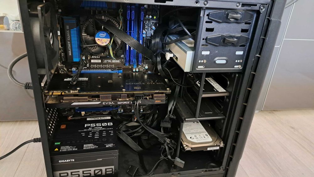 Naprawa laptopów i komputerów PC Łódź | Windows  SSD/RAM  czyszczenie