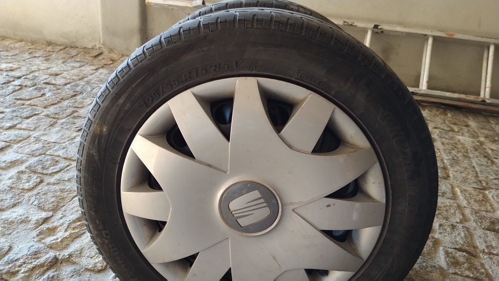 Jantes 15 5*100 com pneus.