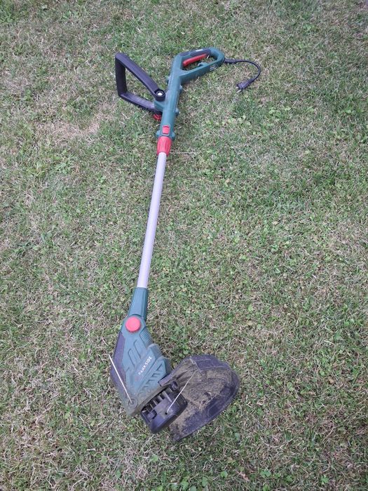 Kosiarka elektryczna Black&Decker plus podkaszarka Parkside