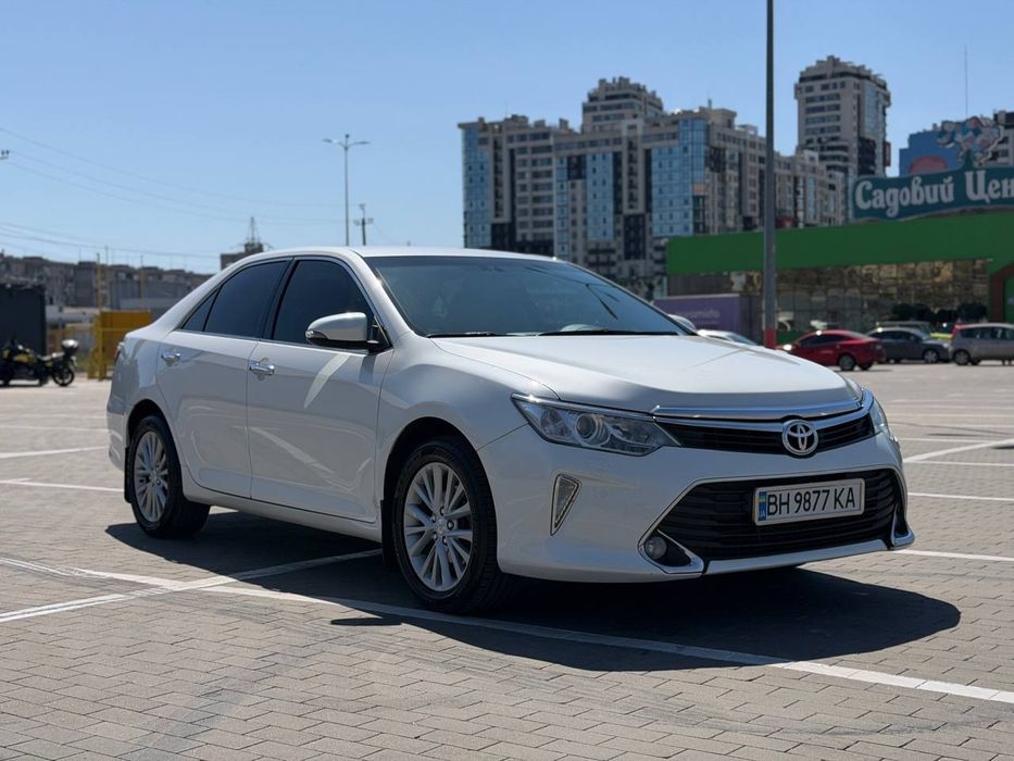Toyota Camry 55 официальный