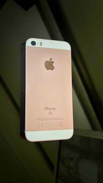 iPhone SE (1nd generation)