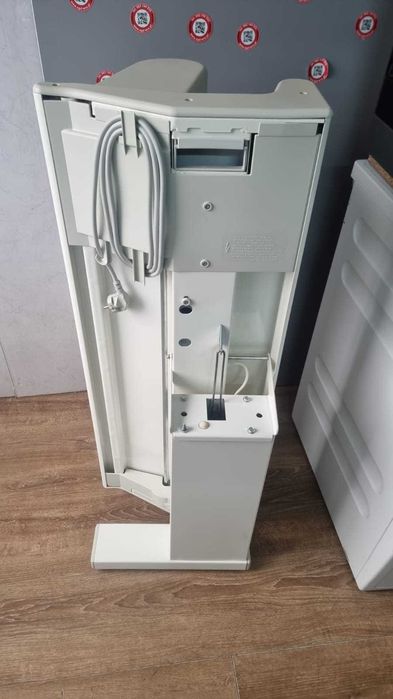 Magiel, maglownica Miele B 866 D z funkcją pary,szer83cm,łatwa obsługa