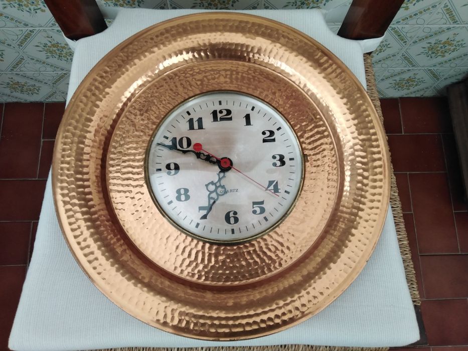 Relógio de Parede com Moldura em Cobre64861925753089121