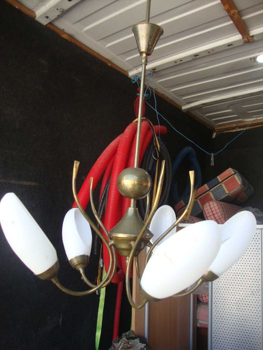 Candeeiro de tecto em latão, usado, com 5 suportes de lampada, M.Bom