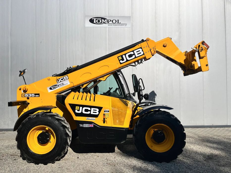 JCB 535-95  udźwig 3,5 t - wysokość podnoszenia 9,5 m