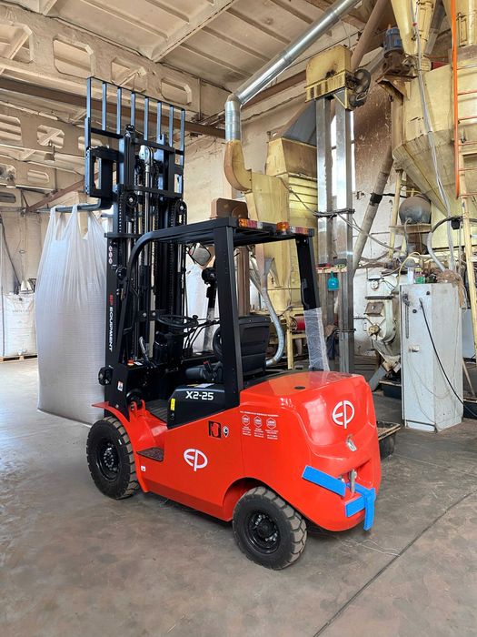 Новий Li-Ion вилковий навантажувач 2.5т/3.6м, кліренс 15см, 80V/280Ah