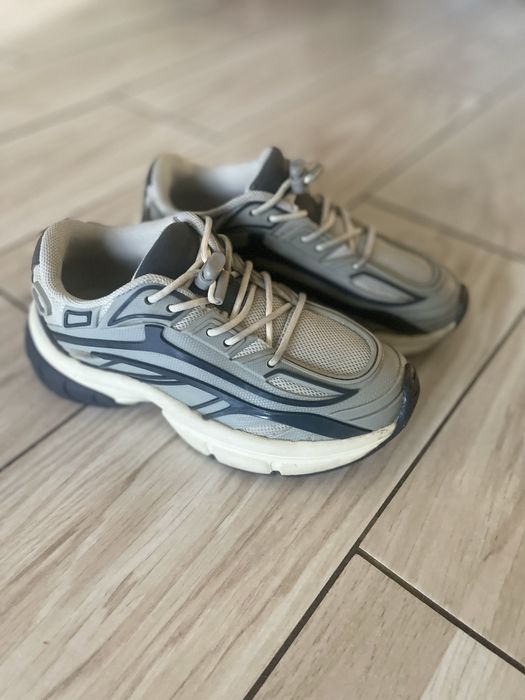 Кросівки zara зара