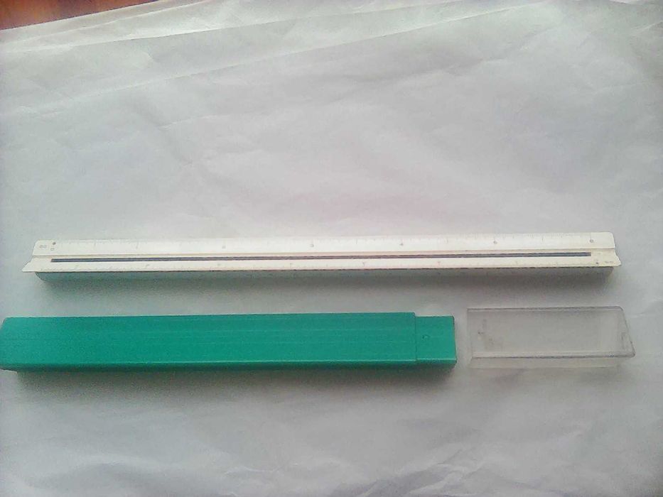 Réguas Arquitetura Desenho Engenharia: T Fenólica Cabeçote Inquebrável