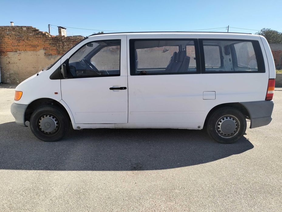 Carrinha Mercedes Vito