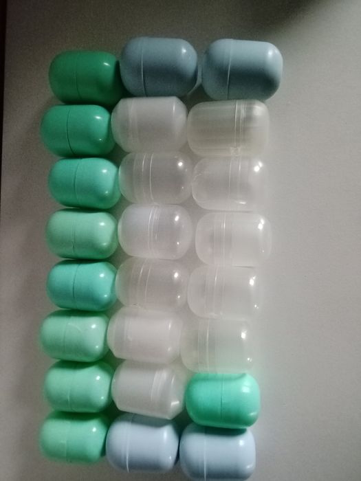 Opakowania po jajkach niespodzianka