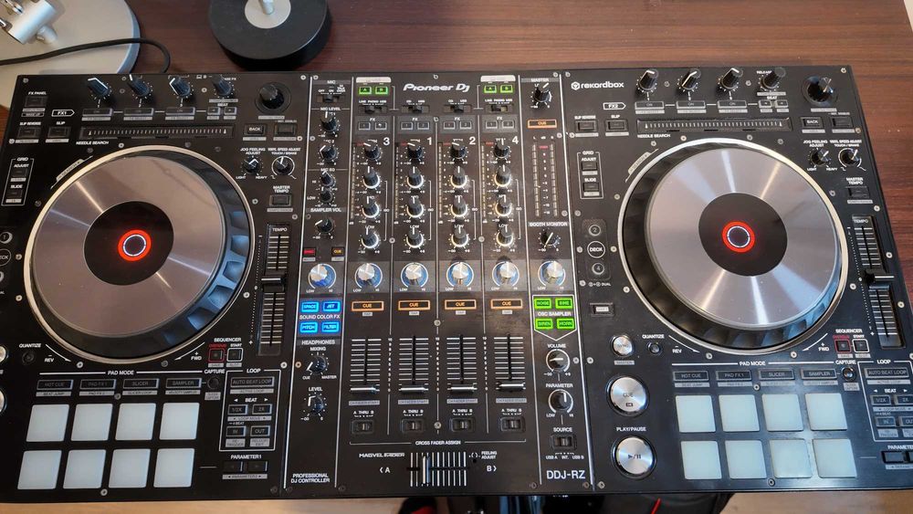 Kontroler Pioneer DDJ RZ + Torba UDG - Stan BDB