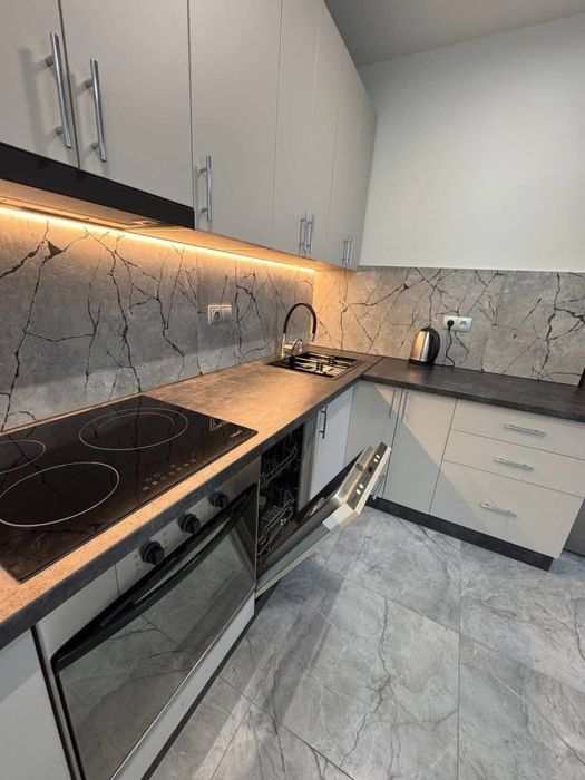 Оренда поблизу центру мікрорайон Варшавський єр іо