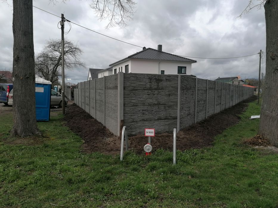 Ogrodzenia betonowe, garaże