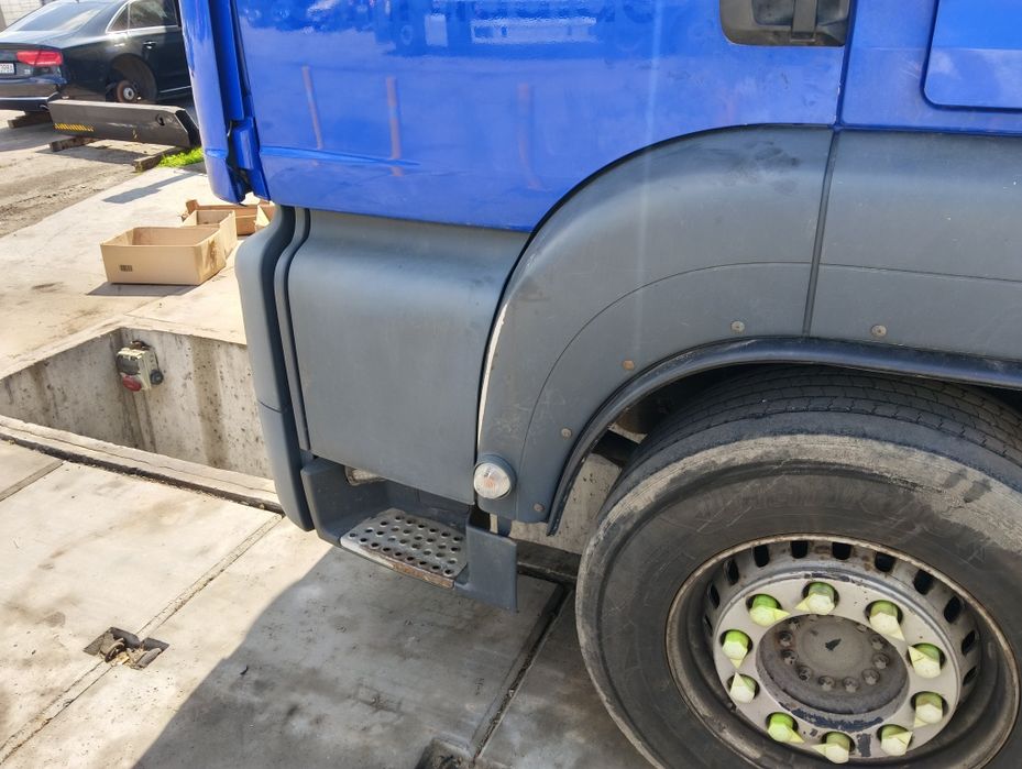 Drzwi lewe kompletne Man TGX TGS lift 2019 r